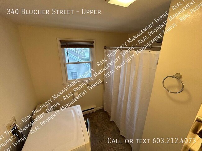 Building Photo - 340 Blucher St