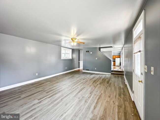 Building Photo - 408 W Princess St