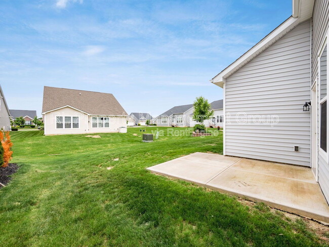 Building Photo - 126 Solstice Rd