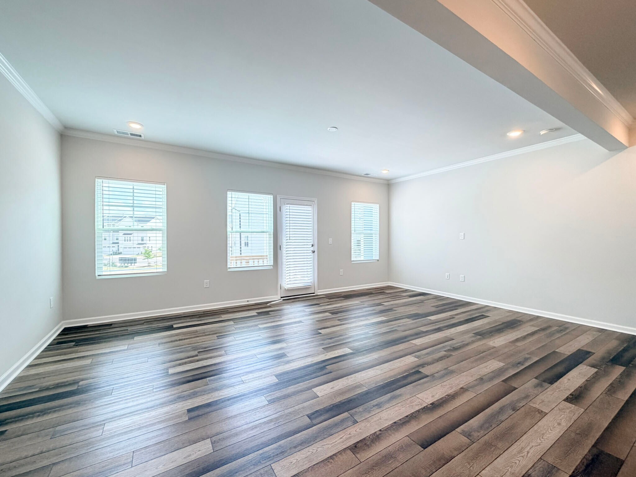 Building Photo - 3018 Brellon Ln