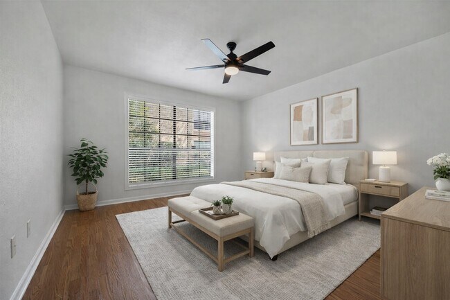 Building Photo - 1311 Antoine Dr