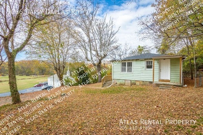 Building Photo - 9066 Daisy Dallas Rd