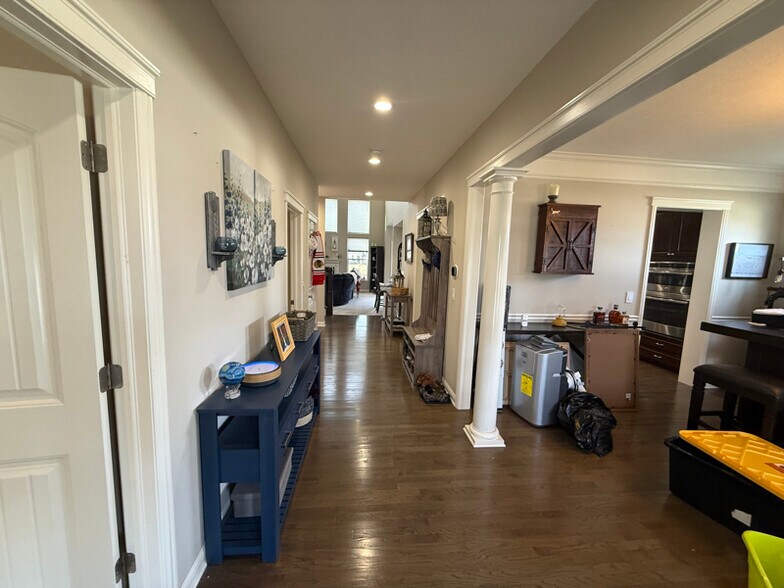 Building Photo - 4881 Royal Birkdale Dr