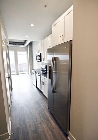 Building Photo - 3804 N Broadway St