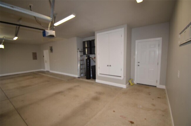 Building Photo - 20400 Horned Owl Trail