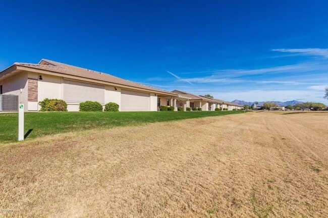 Building Photo - 55+ Condo on Golf Course in Sunland Springs Village