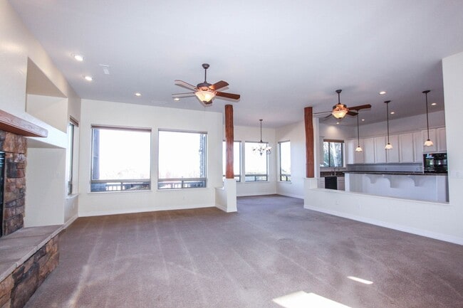Building Photo - 1338 Mandi Ct