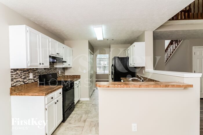 Building Photo - 4516 Rushing Wind Ct
