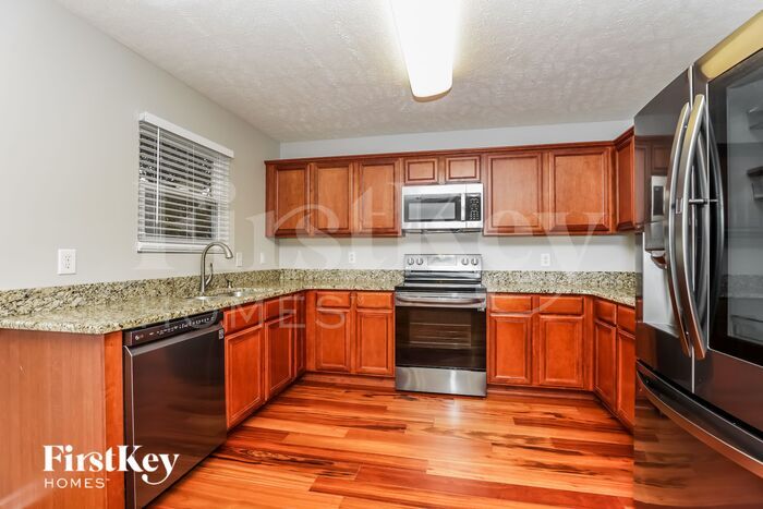 Building Photo - 322 Elderberry Way