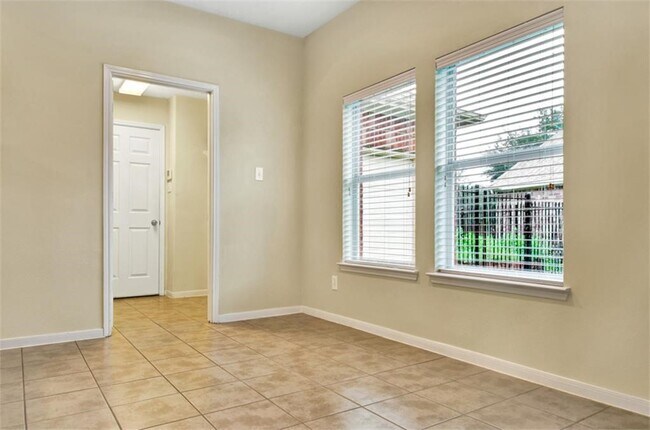 Building Photo - 26011 N Lakefair Dr