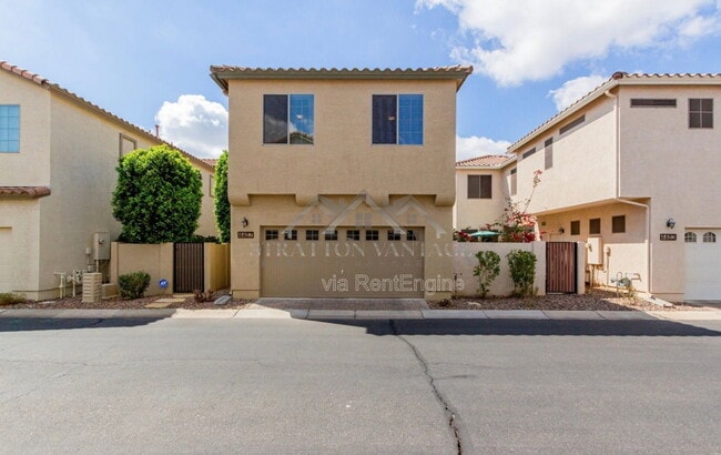 Building Photo - 4467 E Remington Dr