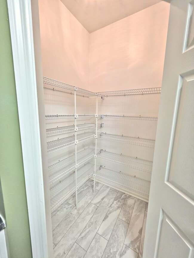 Building Photo - ***MOVE IN SPECIAL***HOUSE FOR RENT - DECATUR SE