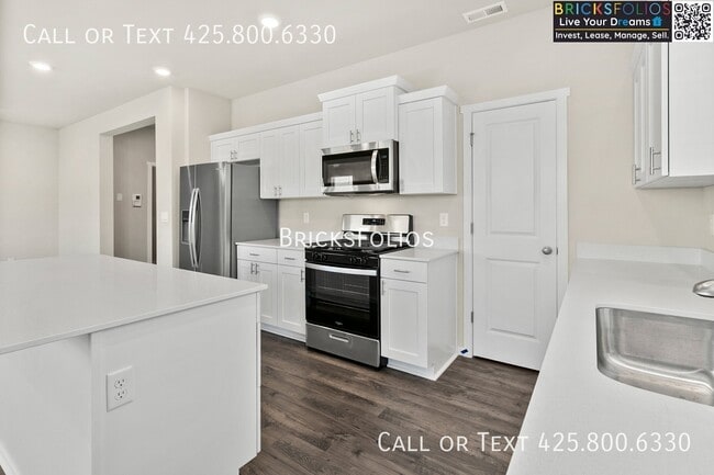 Building Photo - 1342 SW Pendleton Way