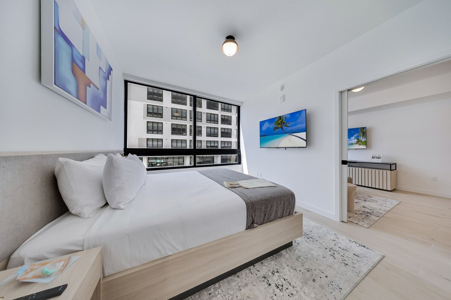 Building Photo - 36 NE 2nd St