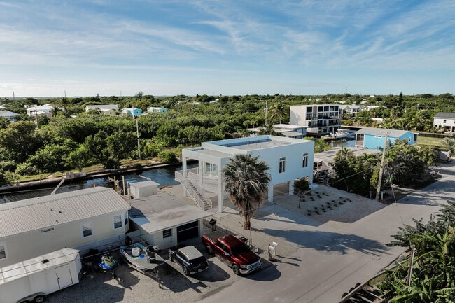 Building Photo - 31368 Ave I