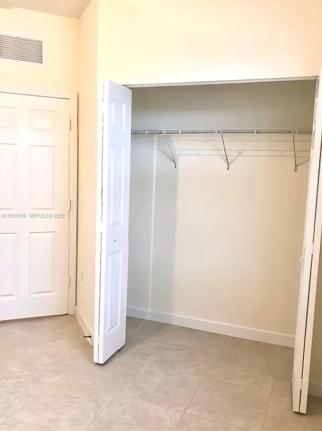 Building Photo - 3276 W 106th Terrace