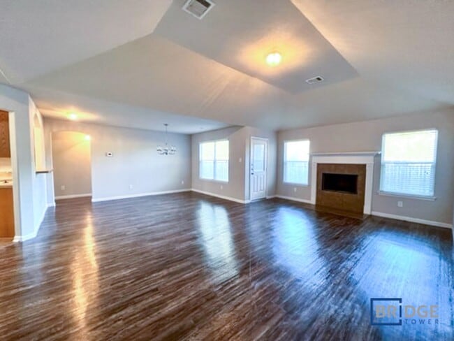 Building Photo - 16715 Jib Ct