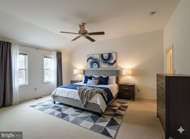 Building Photo - 10775 Brewer House Rd