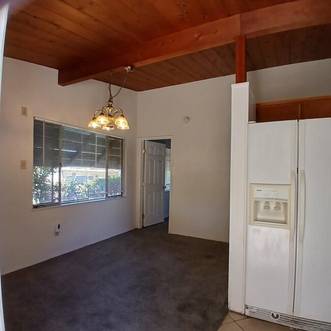 Building Photo - 4841 69th Pl