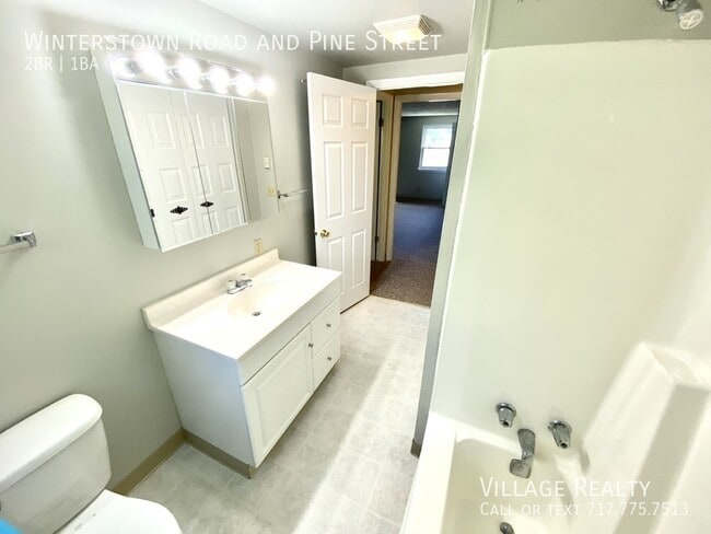 Building Photo - 100 Winterstown Rd