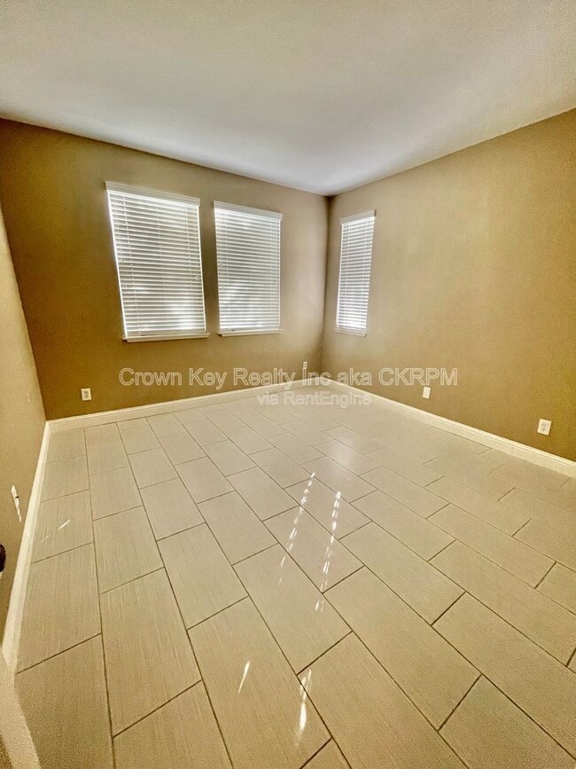 Building Photo - 2287 Lighthouse Cir