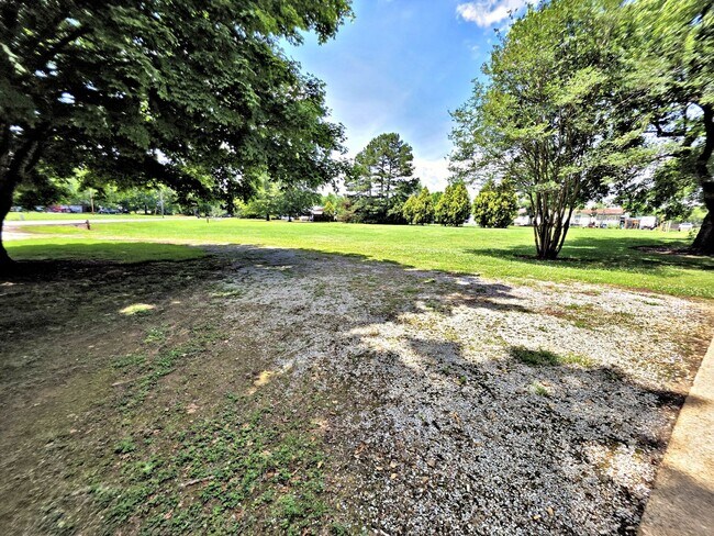 Building Photo - House Athens/Limestone County 4BR/2BA with 2 car garage