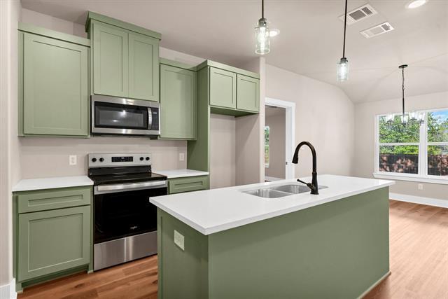 Building Photo - 811 Branding Iron Trail