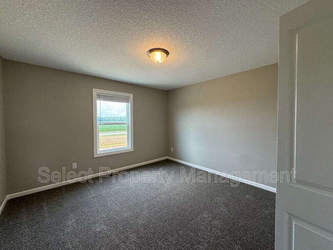 Building Photo - 5378 Broad Fields Cv