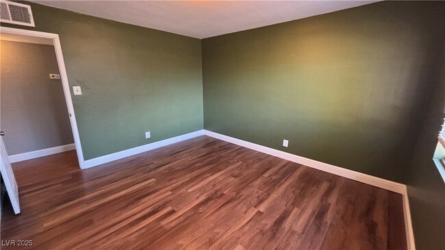 Building Photo - 1516 Houssels Ave