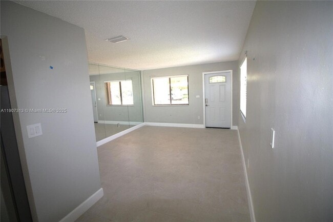 Building Photo - 11031 SW 43rd St