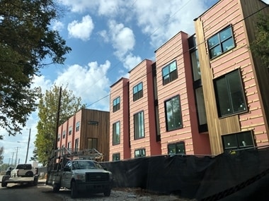 Building Photo - 305 NE B St