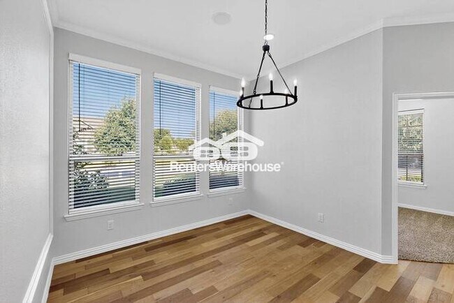 Building Photo - MOVE IN READY - 4BED/3BATH - LITTLE ELM, T...