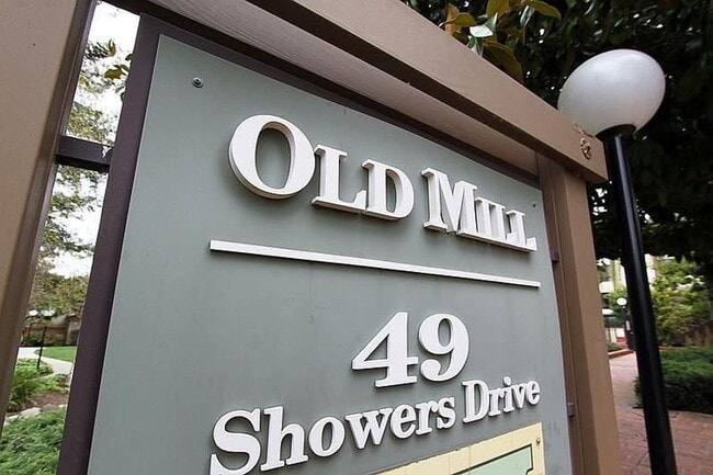 Building Photo - Beautiful and very Spacious 1BR 1BA Condo in Mountain View