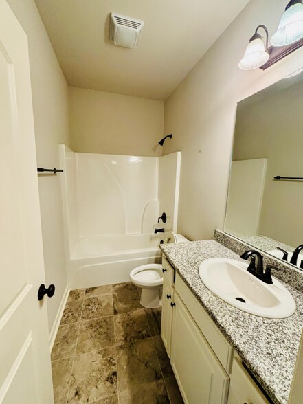 Building Photo - 4739 Viola Farms Dr