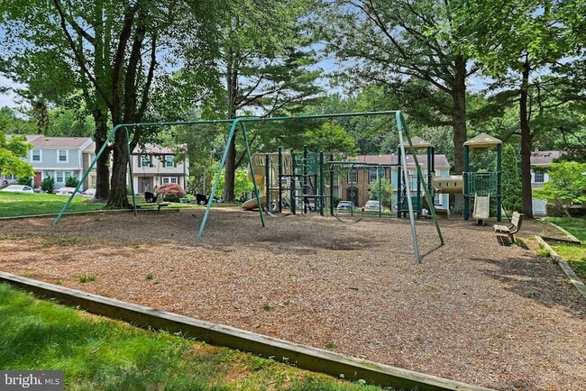 Building Photo - 1646 Barnstead Dr