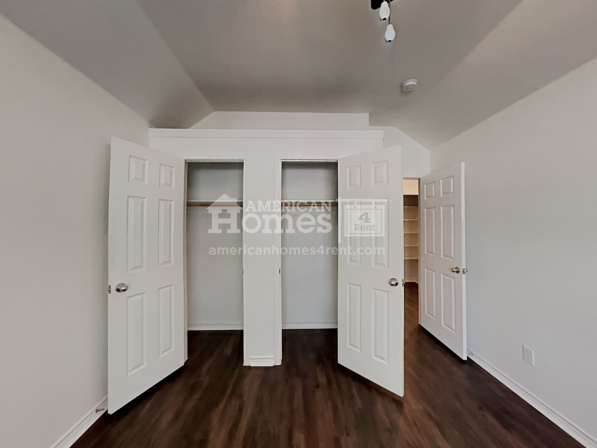 Building Photo - 521 Covey Trl