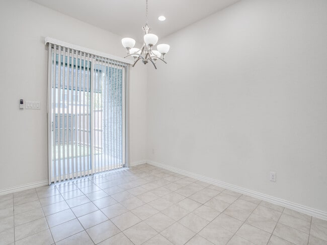 Building Photo - 17751 Shumard Oak Dr