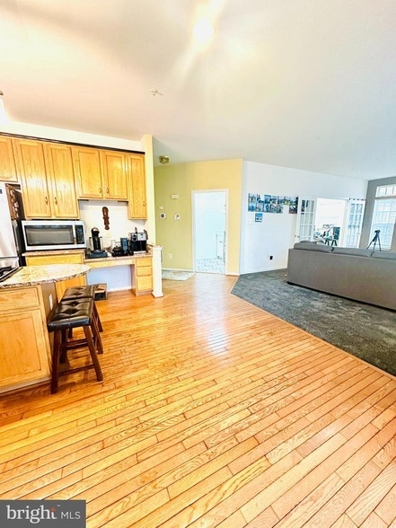 Building Photo - 17816 Singh Ct