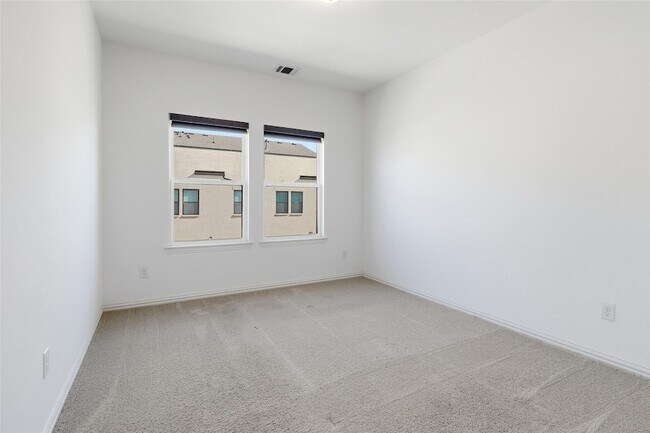Building Photo - 1264 Daybreak Dr