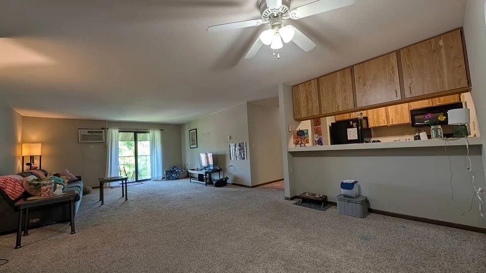 Building Photo - 5333 Brody Dr