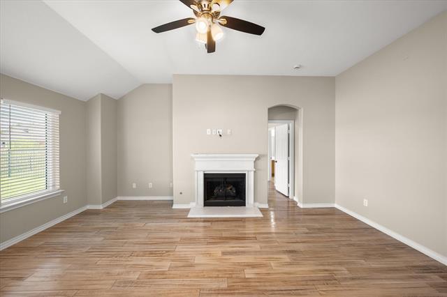 Building Photo - 7363 Estela