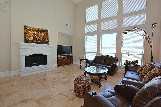 Building Photo - 26910 Boulder Hill Ct