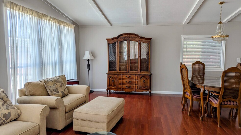 Building Photo - 73530 Red Cir