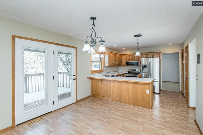 Building Photo - 4235 Stoneham Ln NW