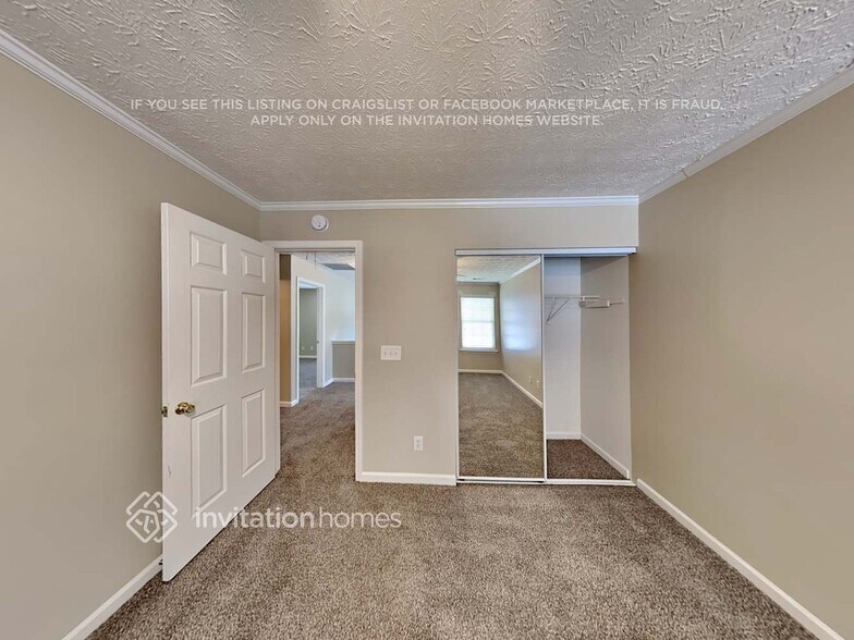 Building Photo - 506 Kensigton Park Dr