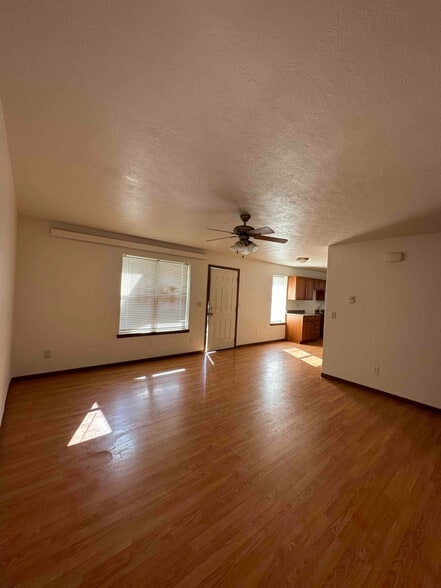 Building Photo - 636 Nowlin St