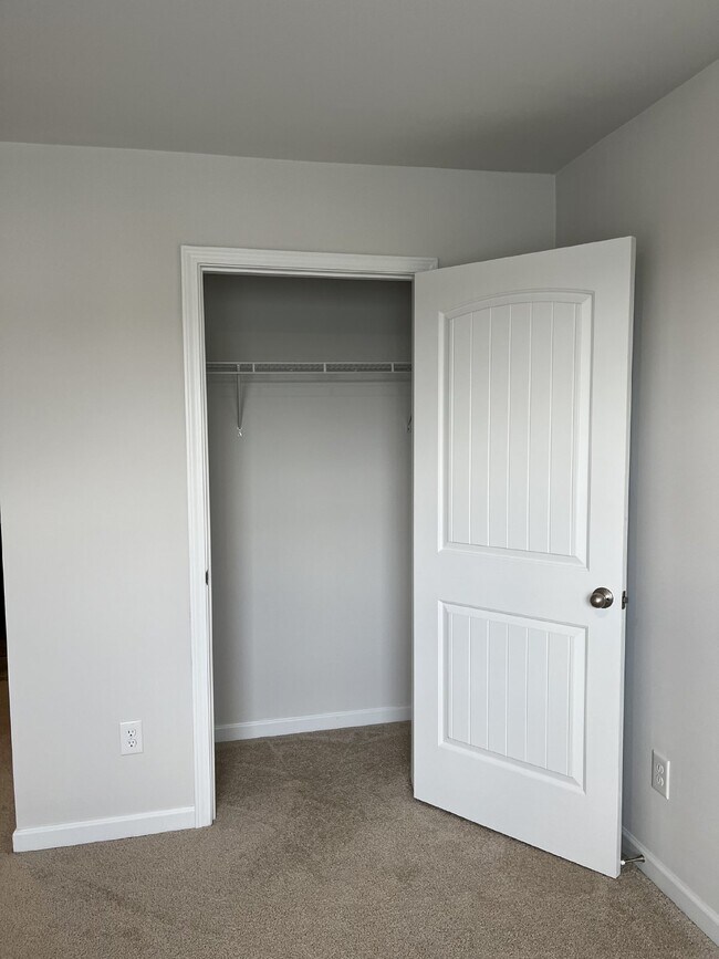 Building Photo - 7213 Carrie Ct