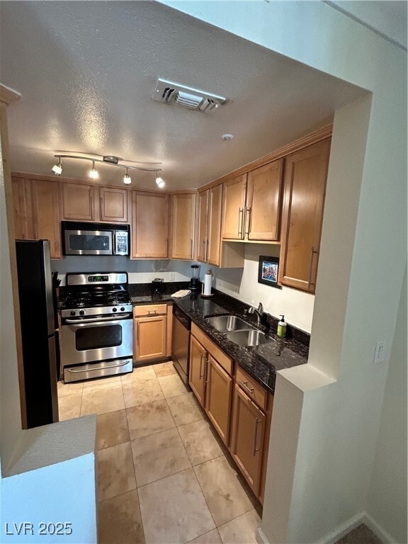 Building Photo - 210 E Flamingo Rd
