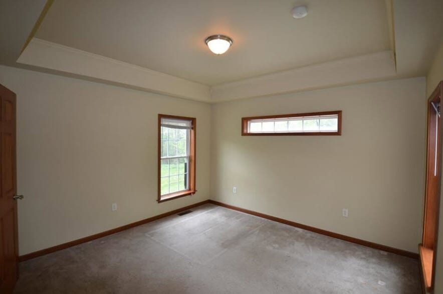 Building Photo - 422 N Tratt St