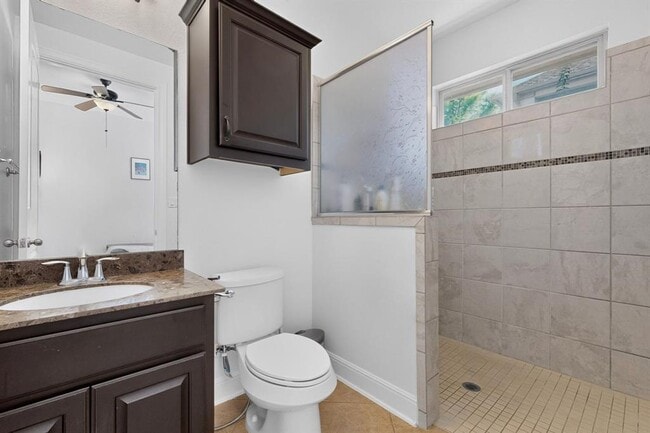 Building Photo - 3904 Piana Pl
